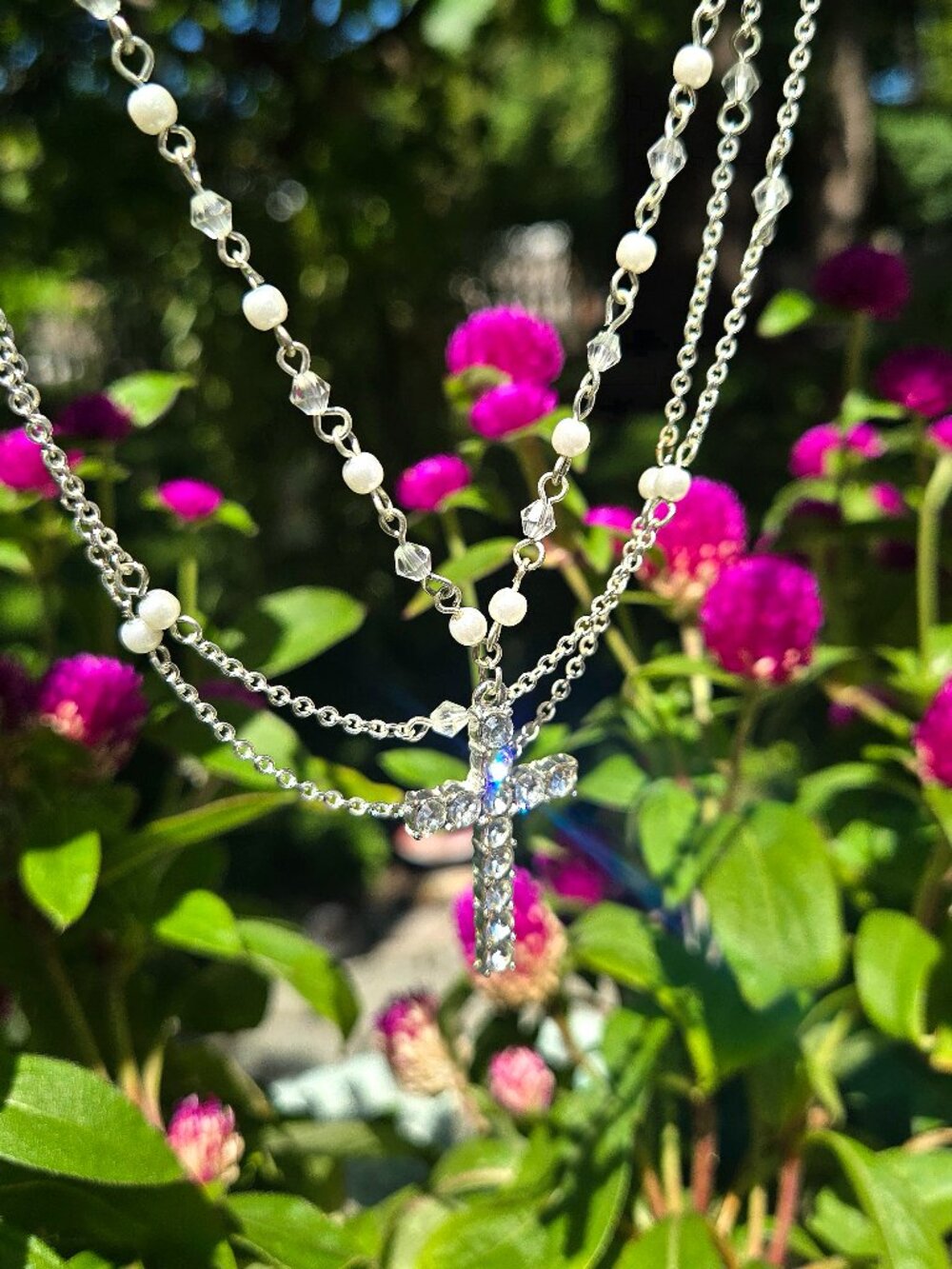 Vintage Y2K Silver Rhinestone Cross Multi Layer Layered 3 Chain Pearl Necklace - Picture 5 of 9